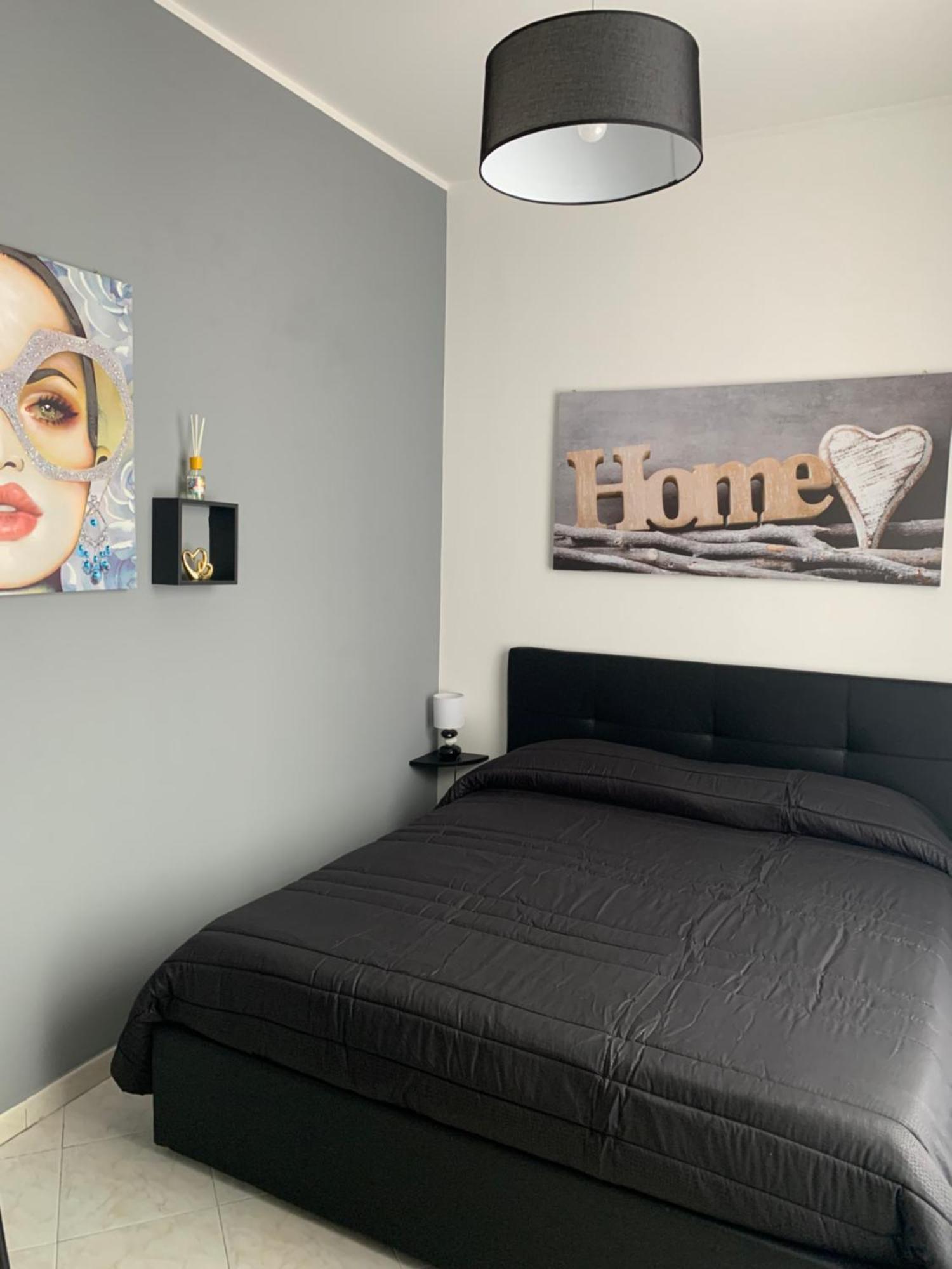 Serenityhomect Catania Luaran gambar